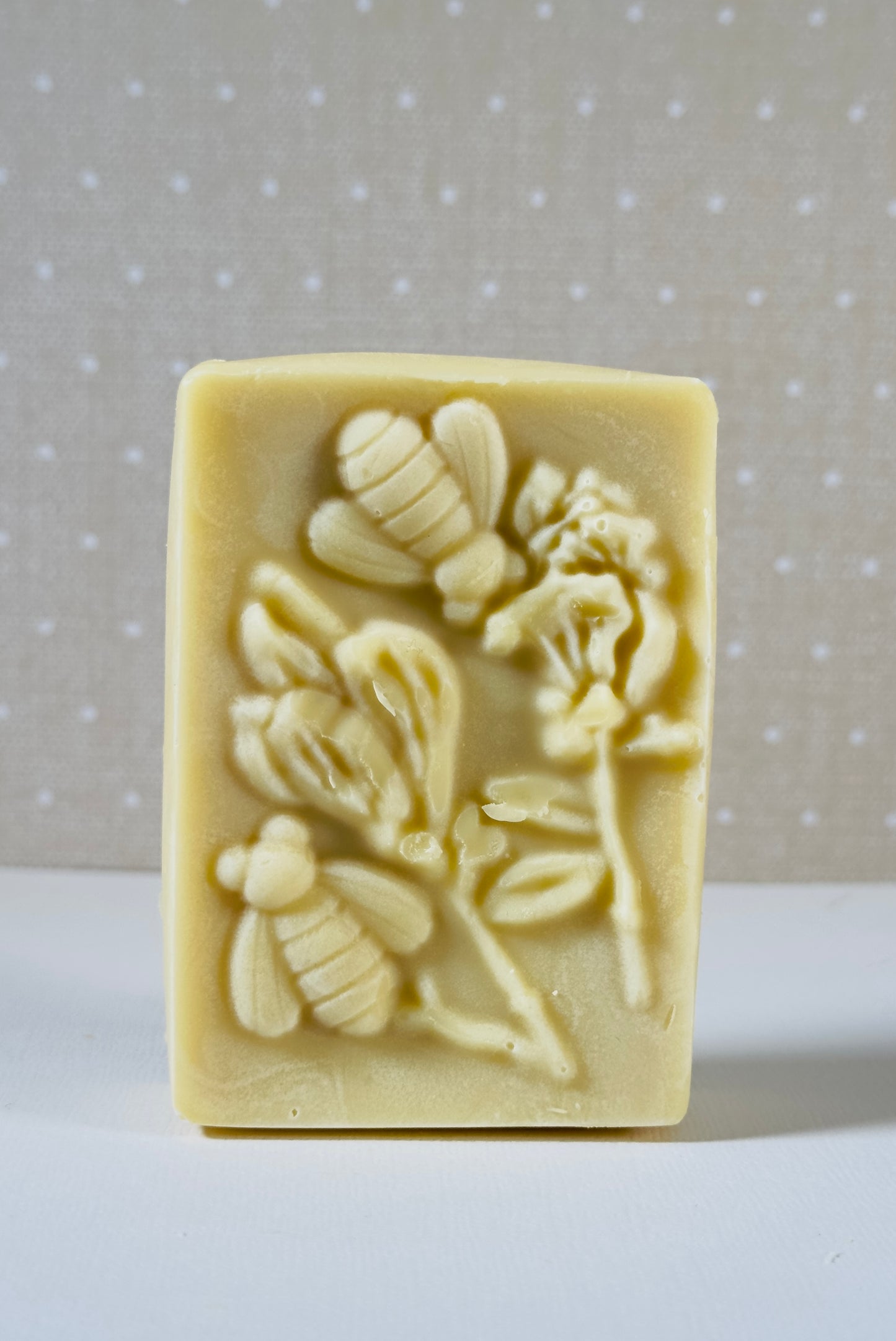 handcrafted oatmilk soap, organic soap, organic oatmilk soap, oatmilk and honey soap, unscented soap, artisan oatmilk oap, natural soap, skin-friendly soap, chemical-free soap, natural oatmilk soap