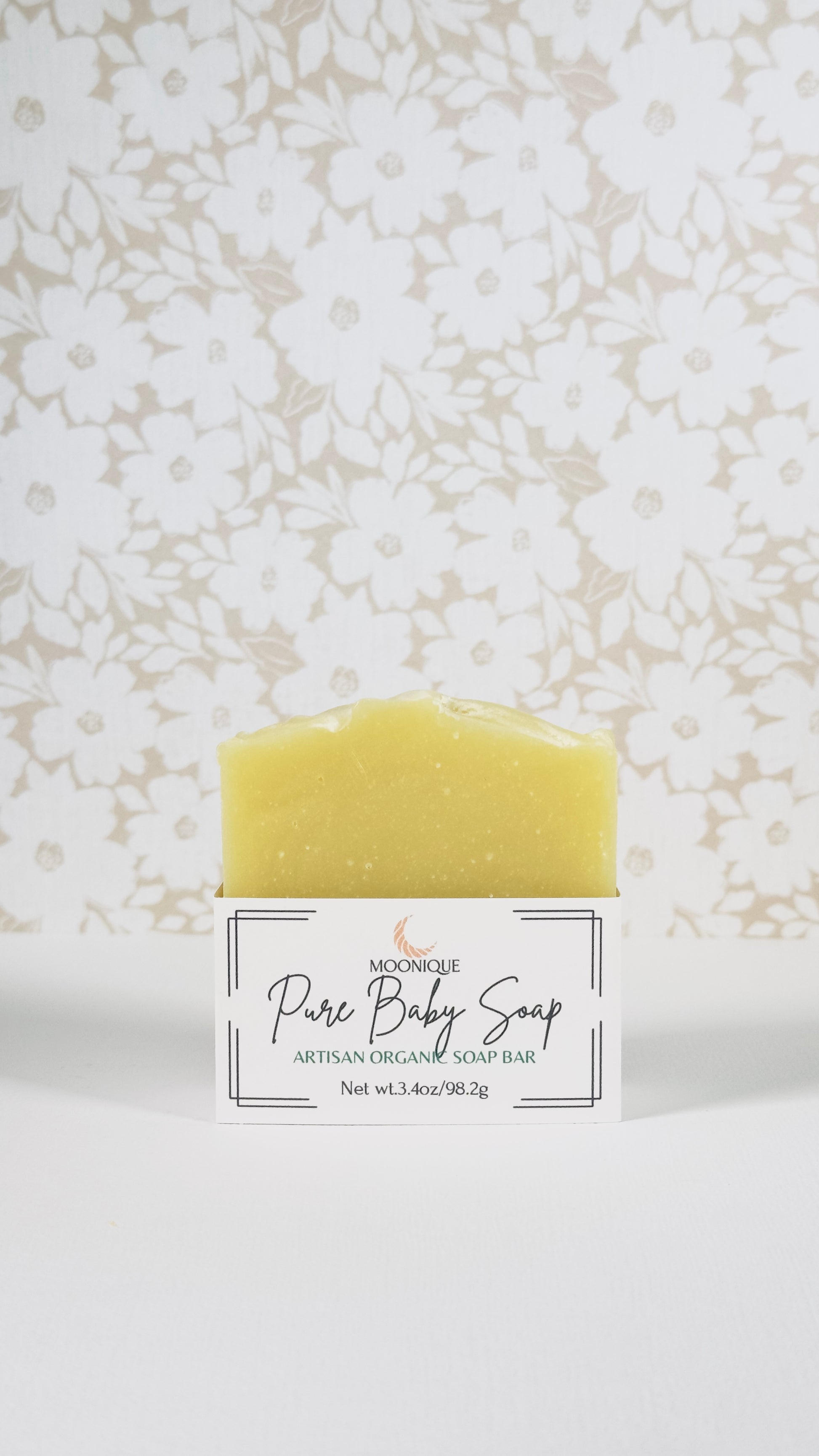 Organic baby soap, gentle soap for babies, baby's skin-friendly soap, soap good for baby skin, clean ingredients soap for baby, best baby soap, soap with clean ingredients, soap with clean ingredients for babies, soap for kids