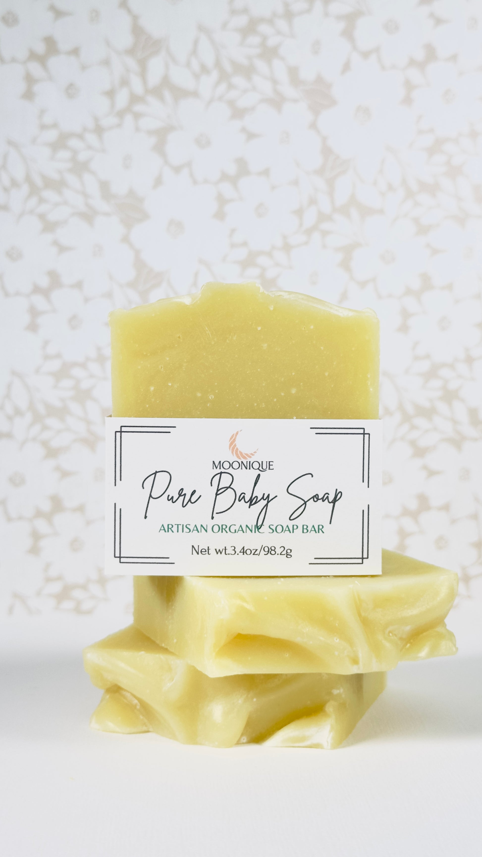 Organic baby soap, gentle soap for babies, baby's skin-friendly soap, soap good for baby skin, clean ingredients soap for baby, best baby soap, soap with clean ingredients, soap with clean ingredients for babies, soap for kids