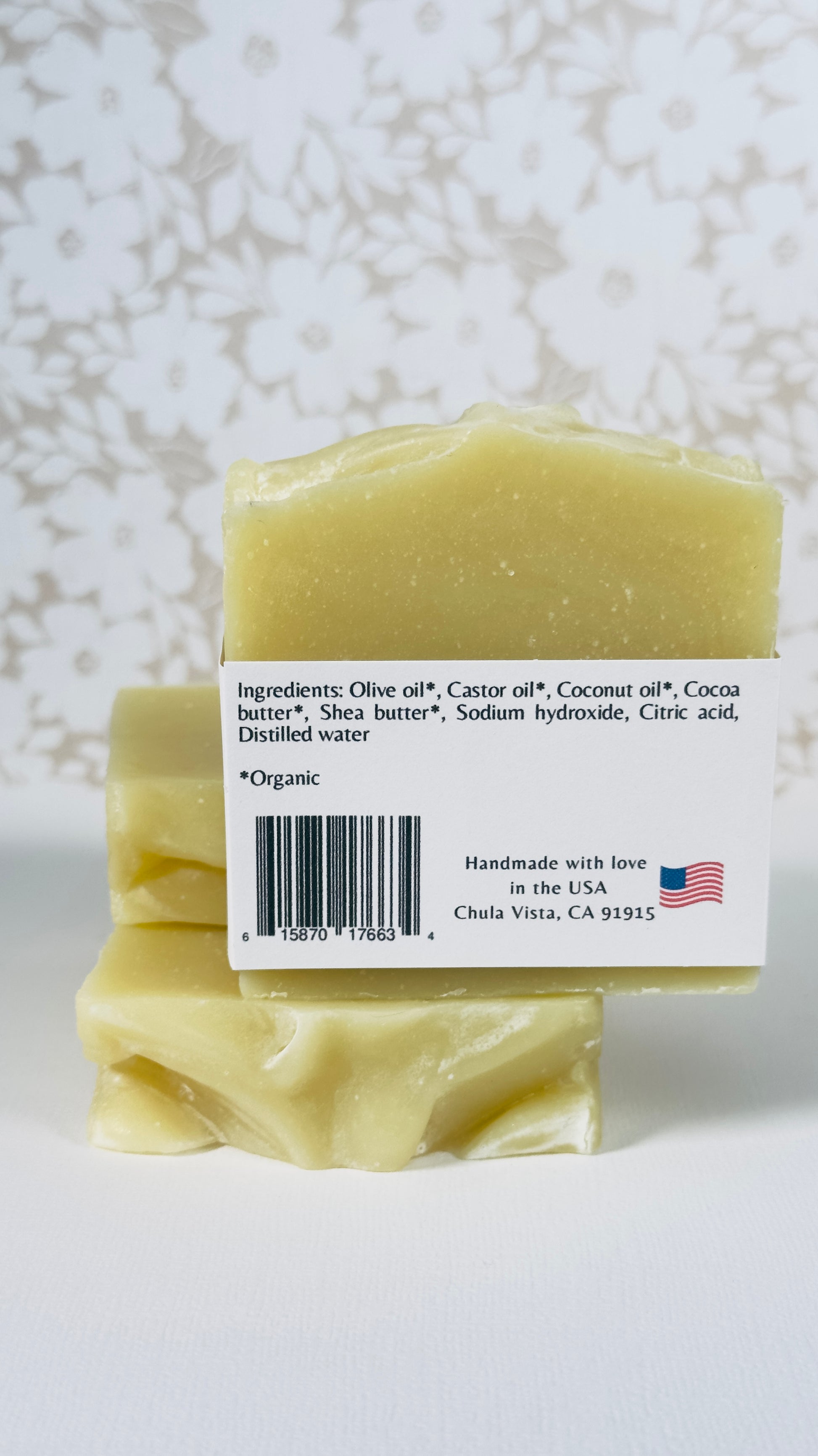 Organic baby soap, gentle soap for babies, baby's skin-friendly soap, soap good for baby skin, clean ingredients soap for baby, best baby soap, soap with clean ingredients, soap with clean ingredients for babies, soap for kids